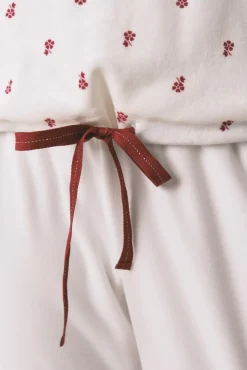 Pijama comprido com flores