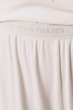 Pijama comprido em veludo branco macio com glitter