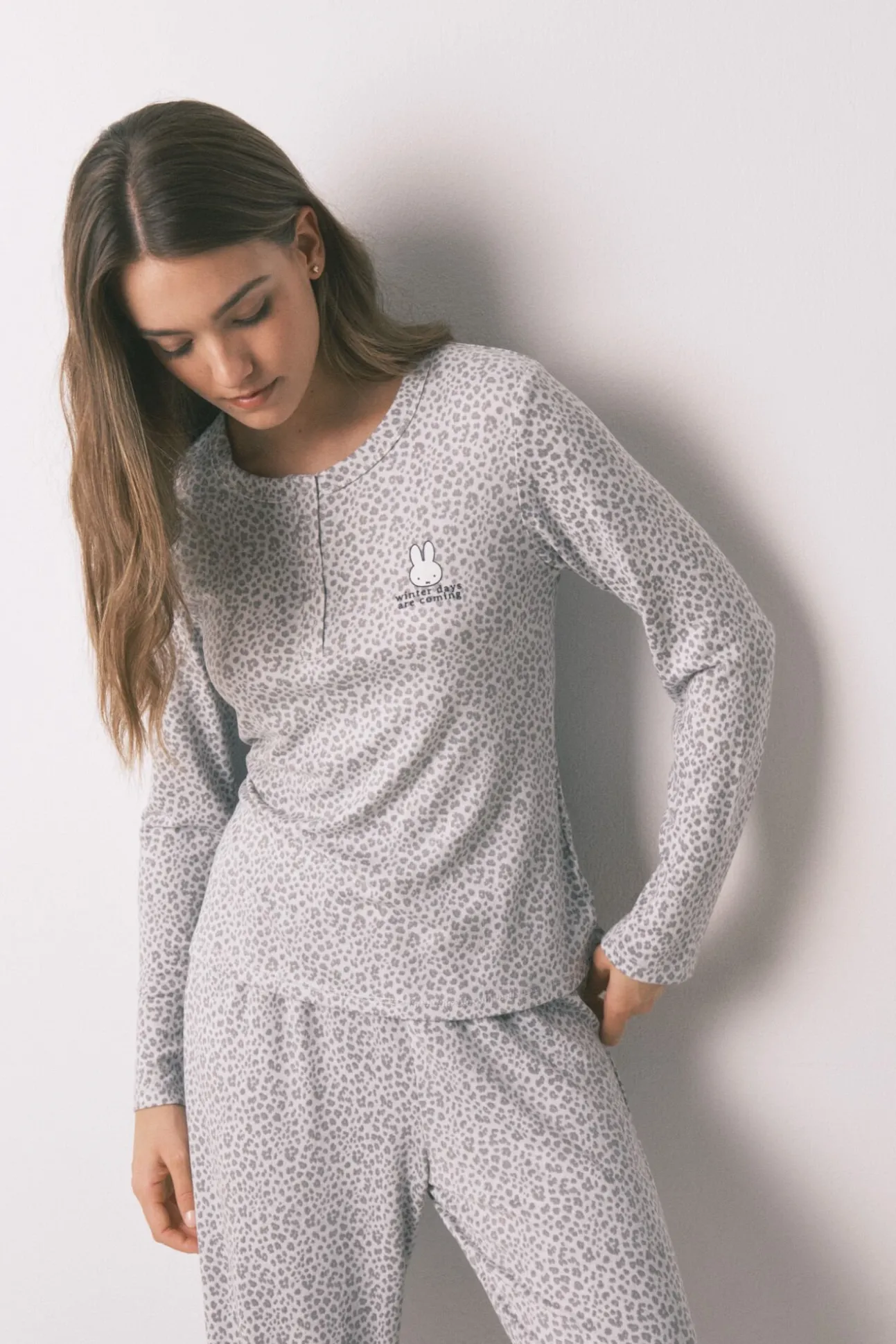 Pijama comprido Miffy com estampado animal