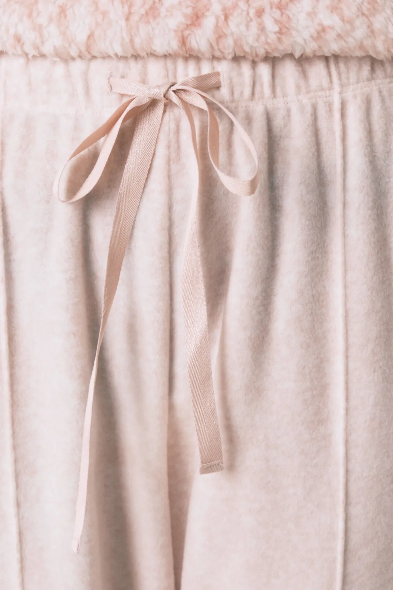 Pijama comprido pelo rosa