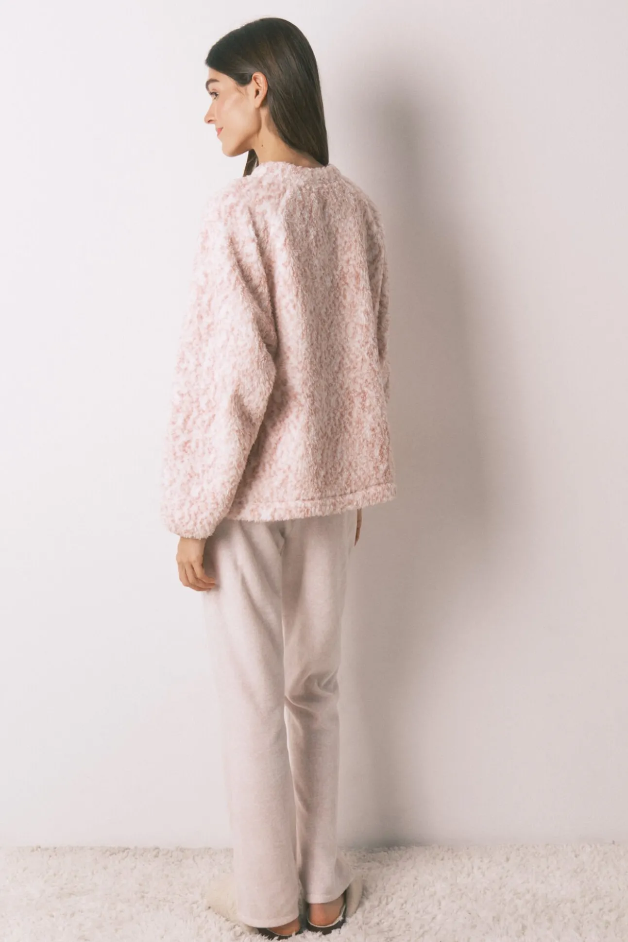 Pijama comprido pelo rosa