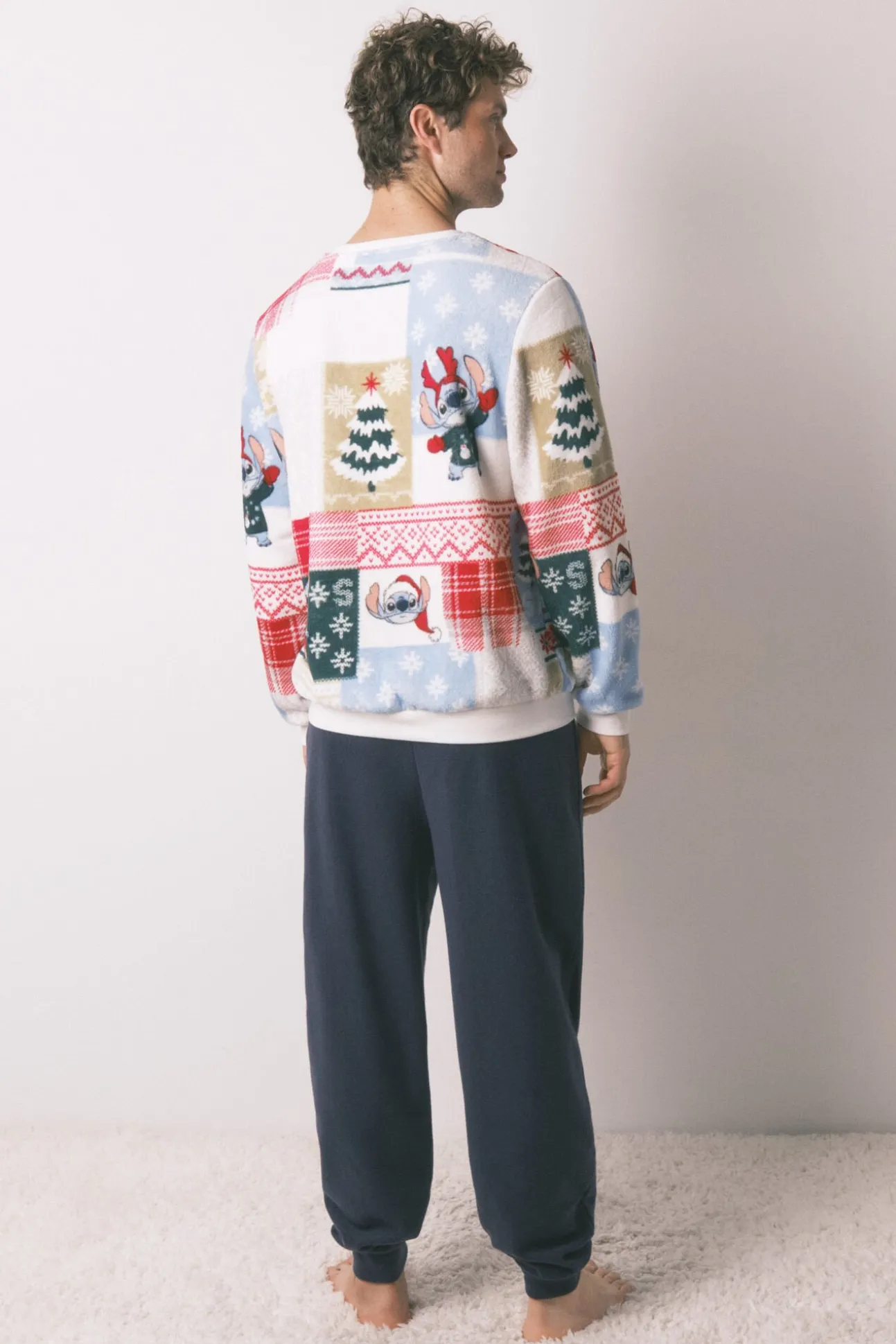 Pijama de polar masculino Stitch
