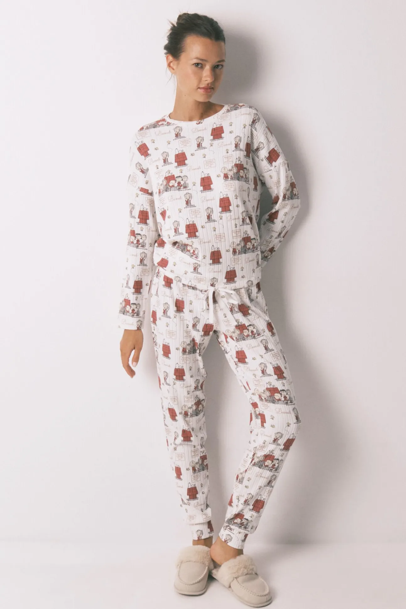 Pijama longo em canelada extrassuave branco do Snoopy