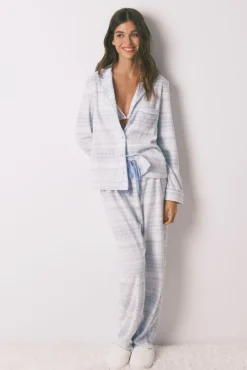 Pijama pijama comprido de lã polar com borda