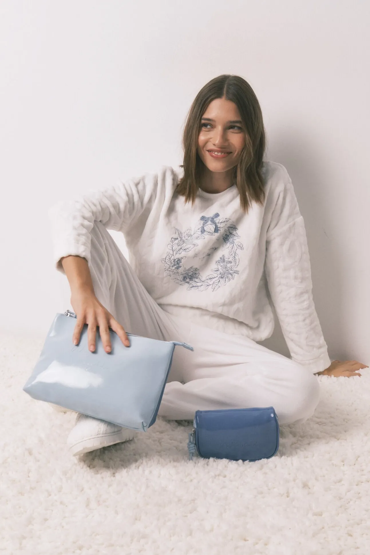 Pijama polar branco pijama comprido e macio