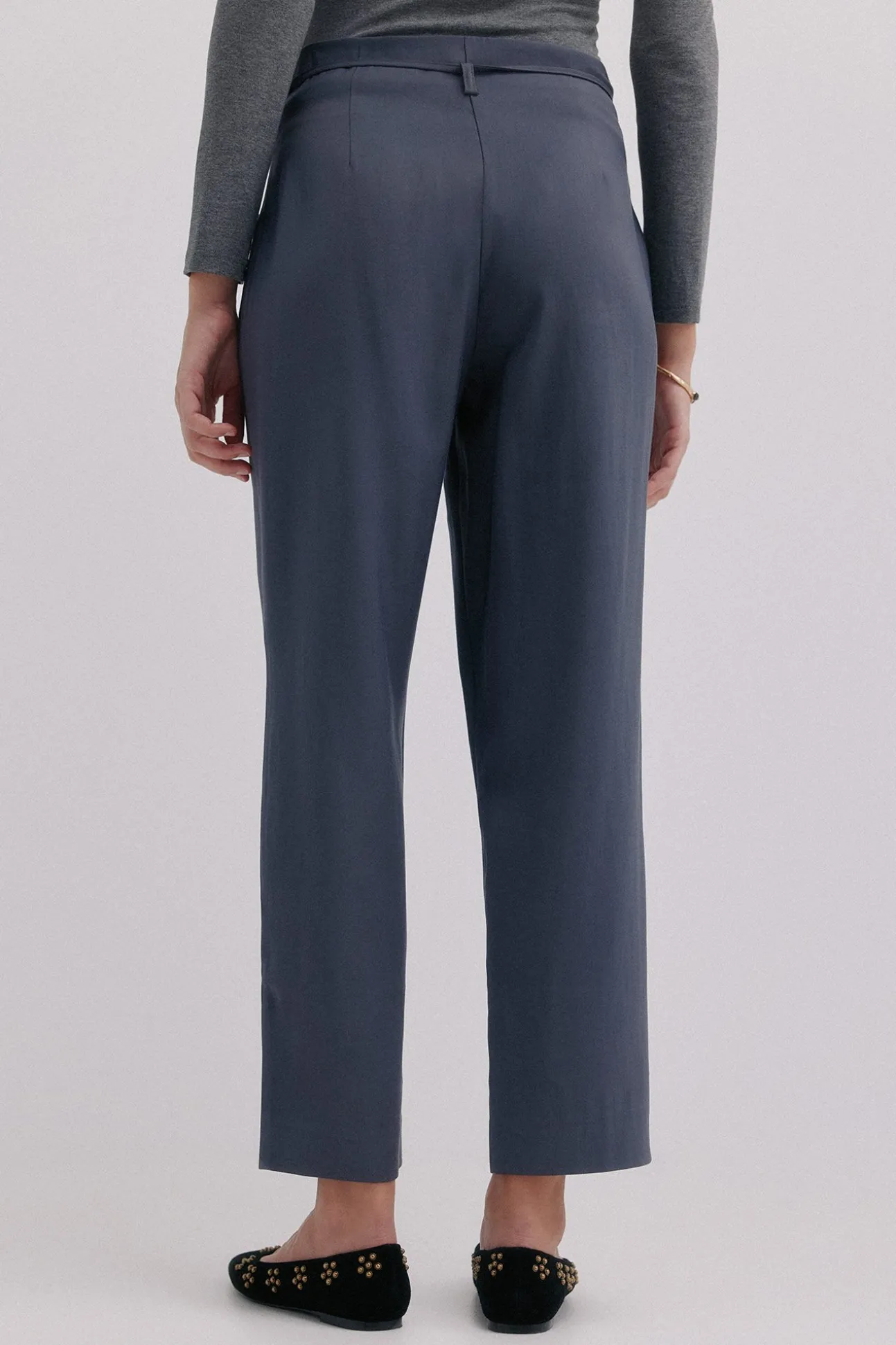 Piper. Calça de laçada