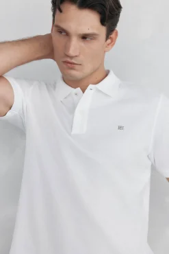Polo básico regular em piqué