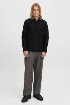 Polo de corte regular