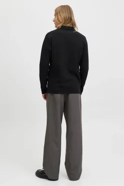 Polo de corte regular