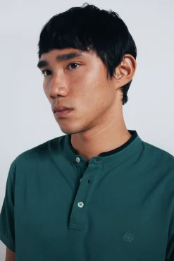 Polo piqué gola mao slim fit
