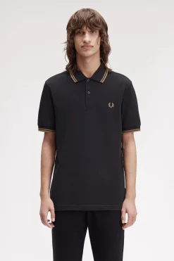 Polo piqué masculina de manga curta