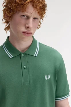 Polo piqué masculina de manga curta