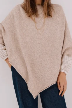 Poncho de toque suave