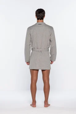 Robe curto masculino