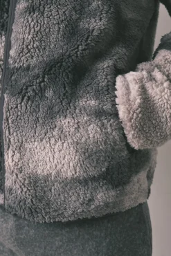 Robe curto masculino com pelo cinza Star Wars
