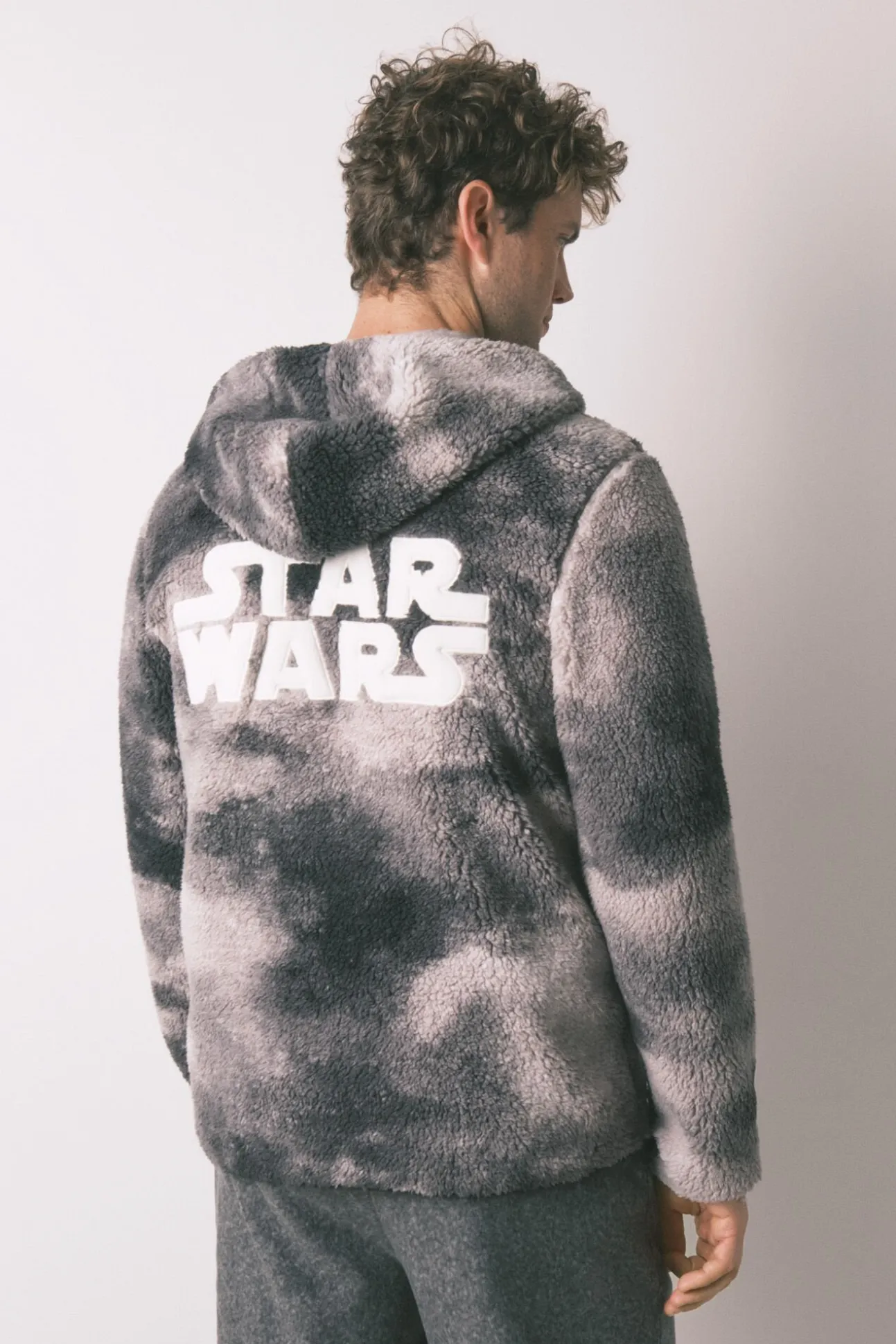 Robe curto masculino com pelo cinza Star Wars