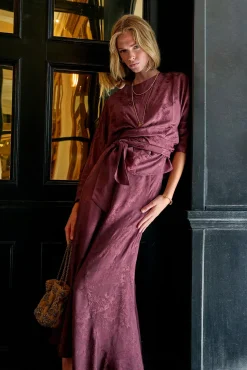 Romina. Saia jacquard