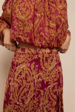 Saia midi capa estampada