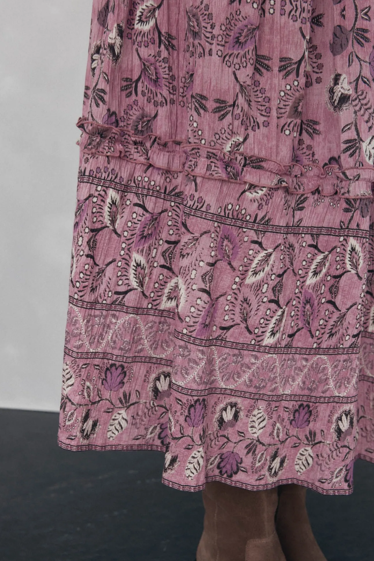 Saia midi estampada