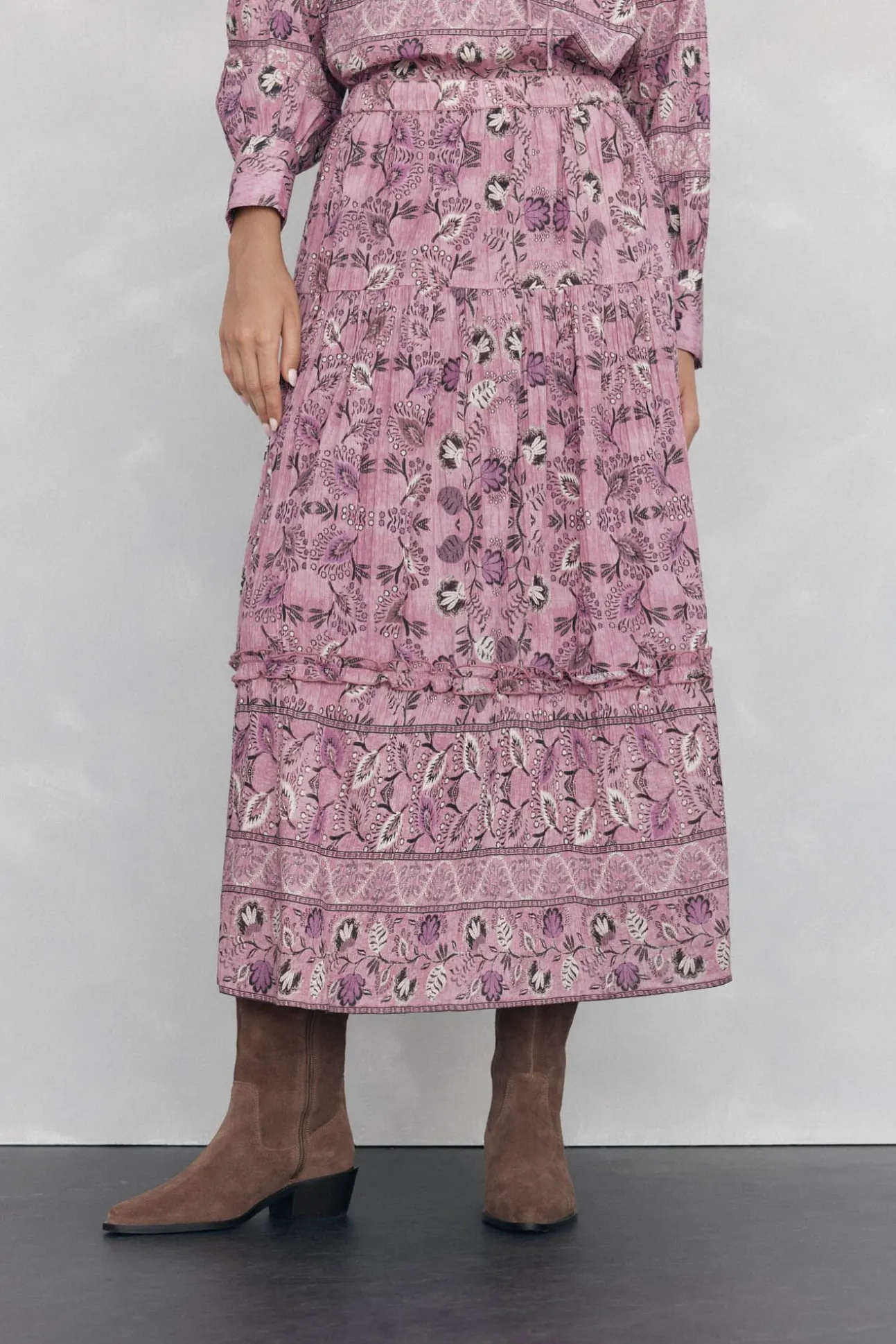 Saia midi estampada