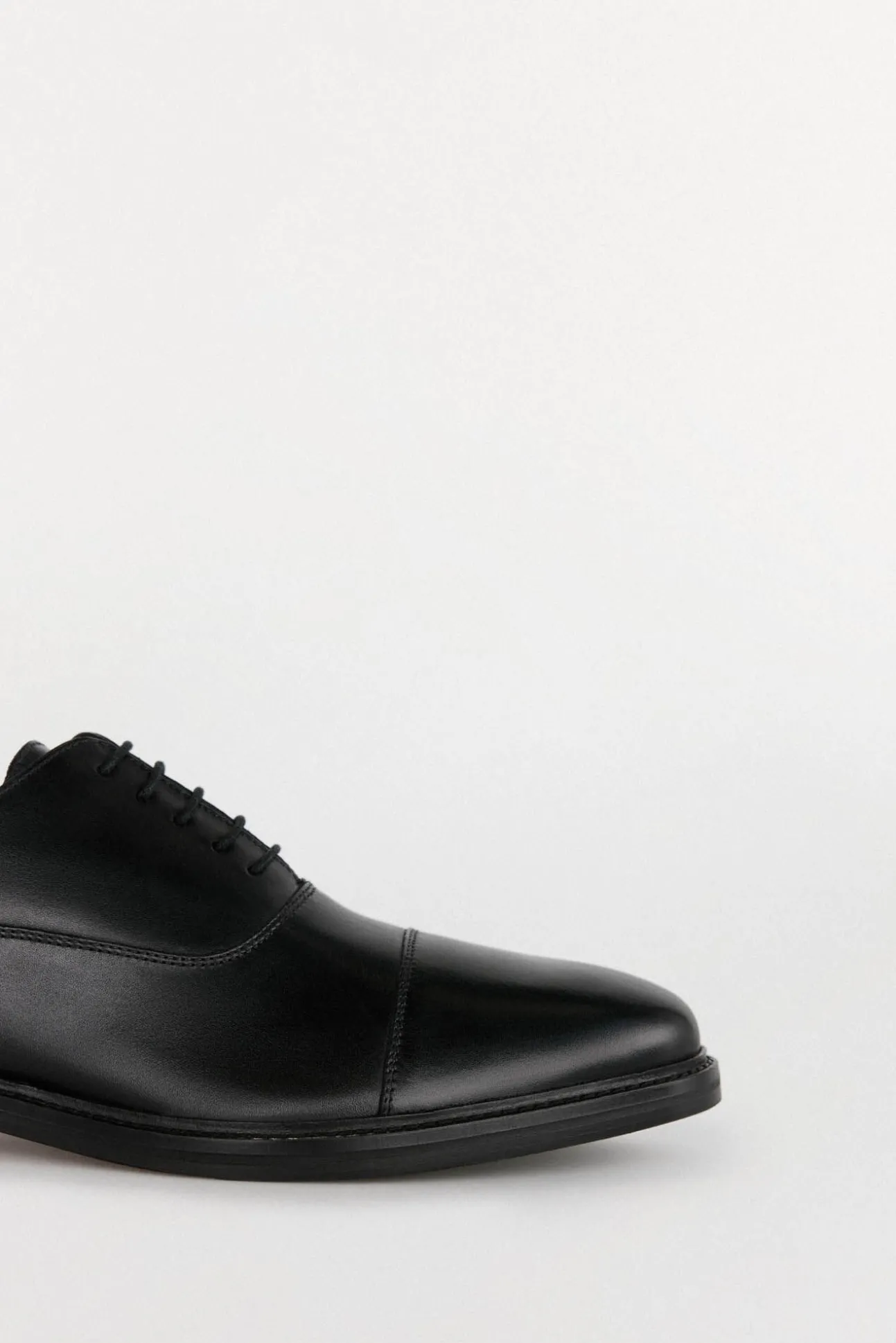 Sapato elegante liso