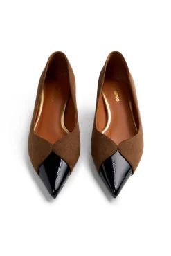 Sapatos de salto