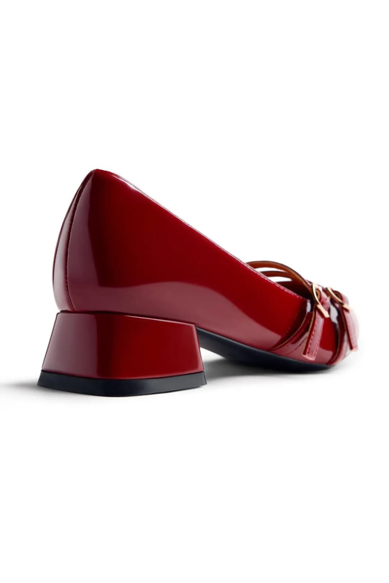 Sapatos de salto