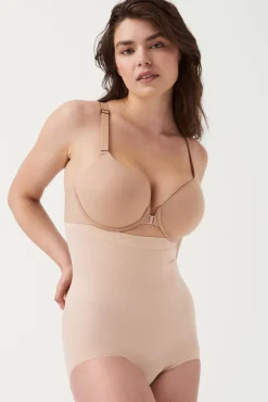 Shaping-Slip in Nude mit hohem Bund. SPANX