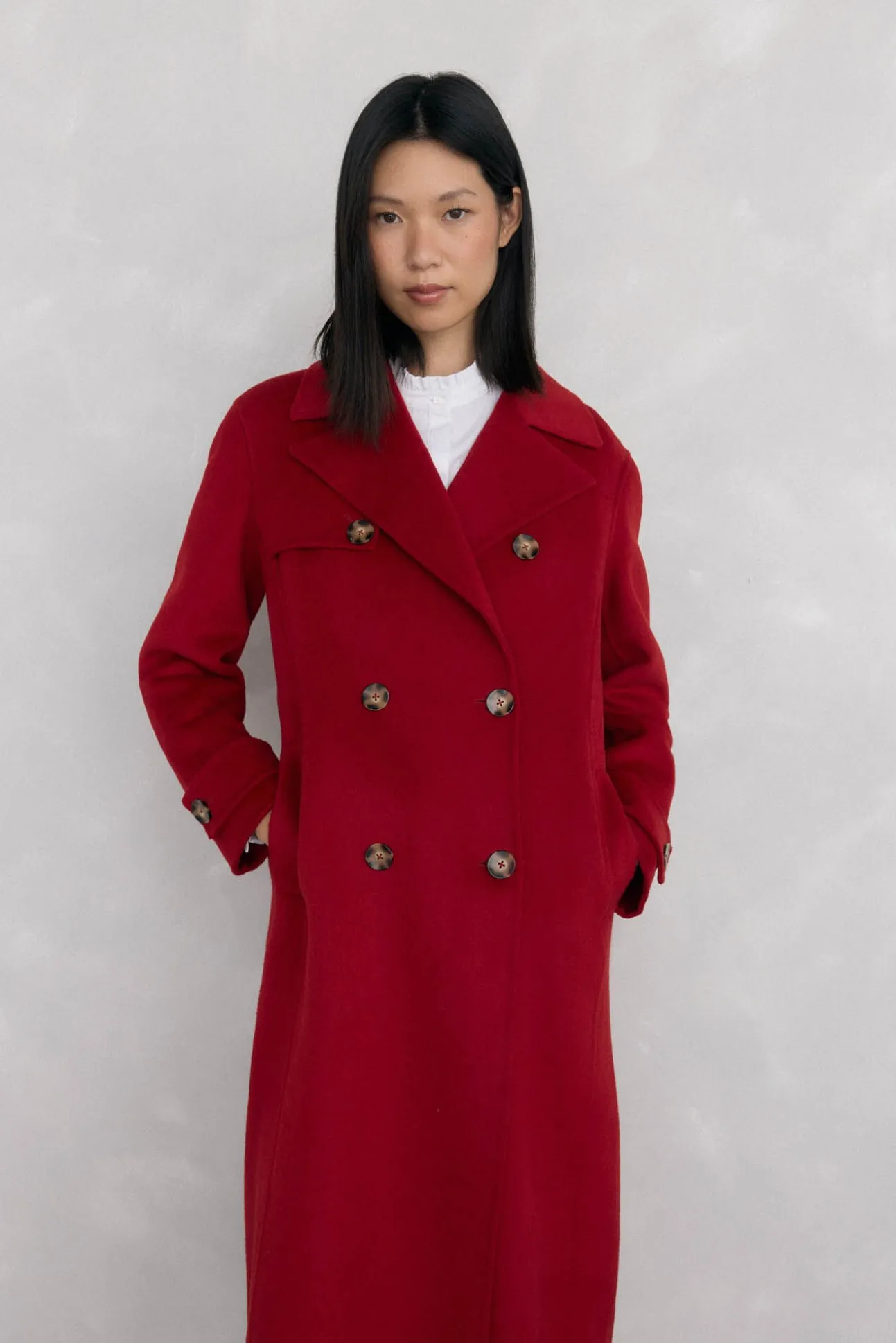 Sobretudo longo de dois trench