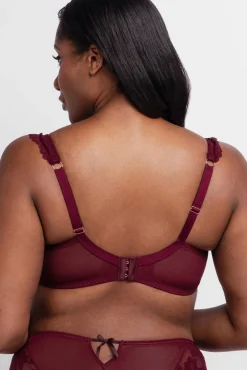 Soutien Lyra Satin com cobertura total e sem enchimento