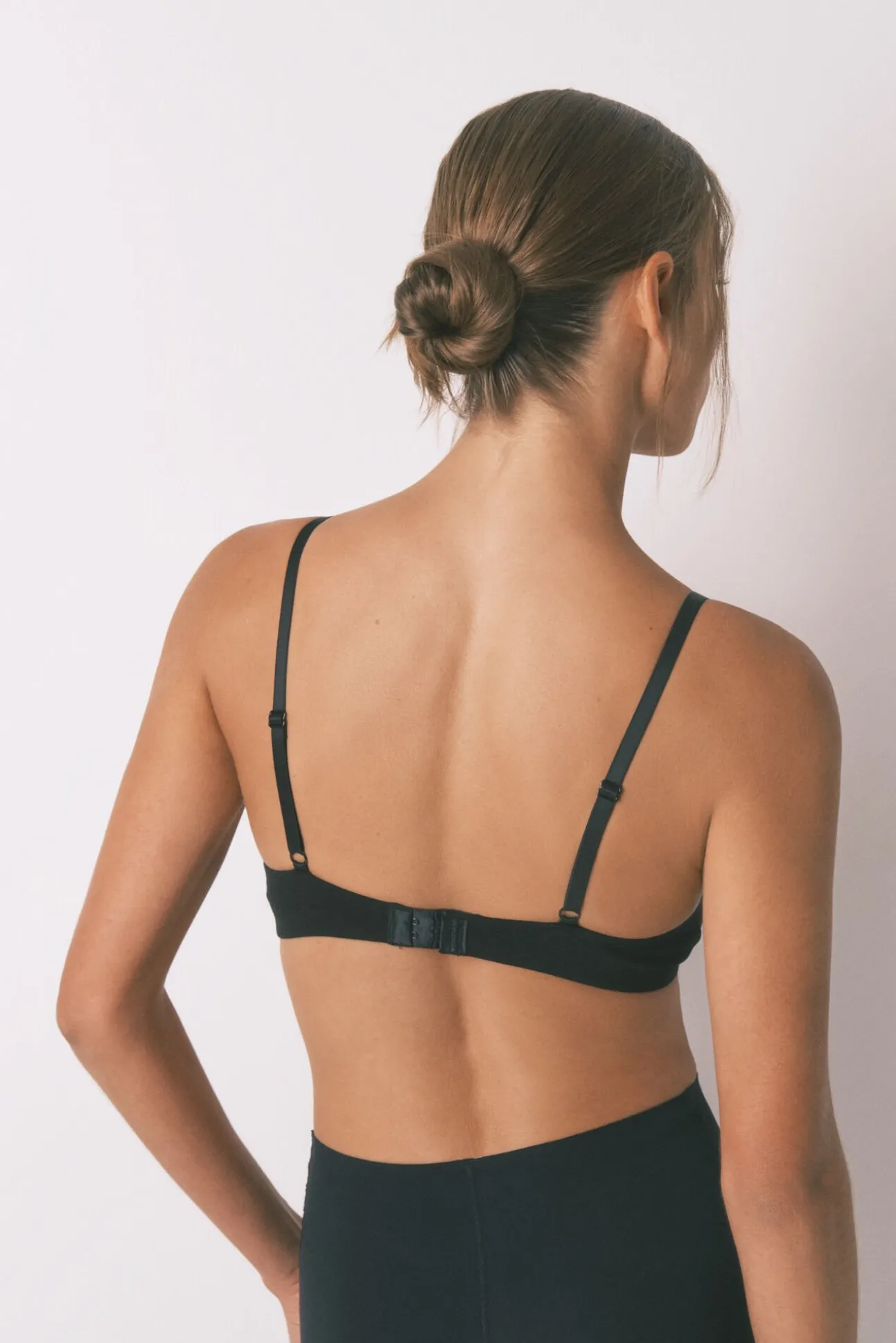 Soutien triangular de algodão preto