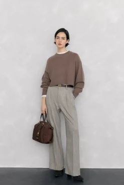Suéter curto oversized
