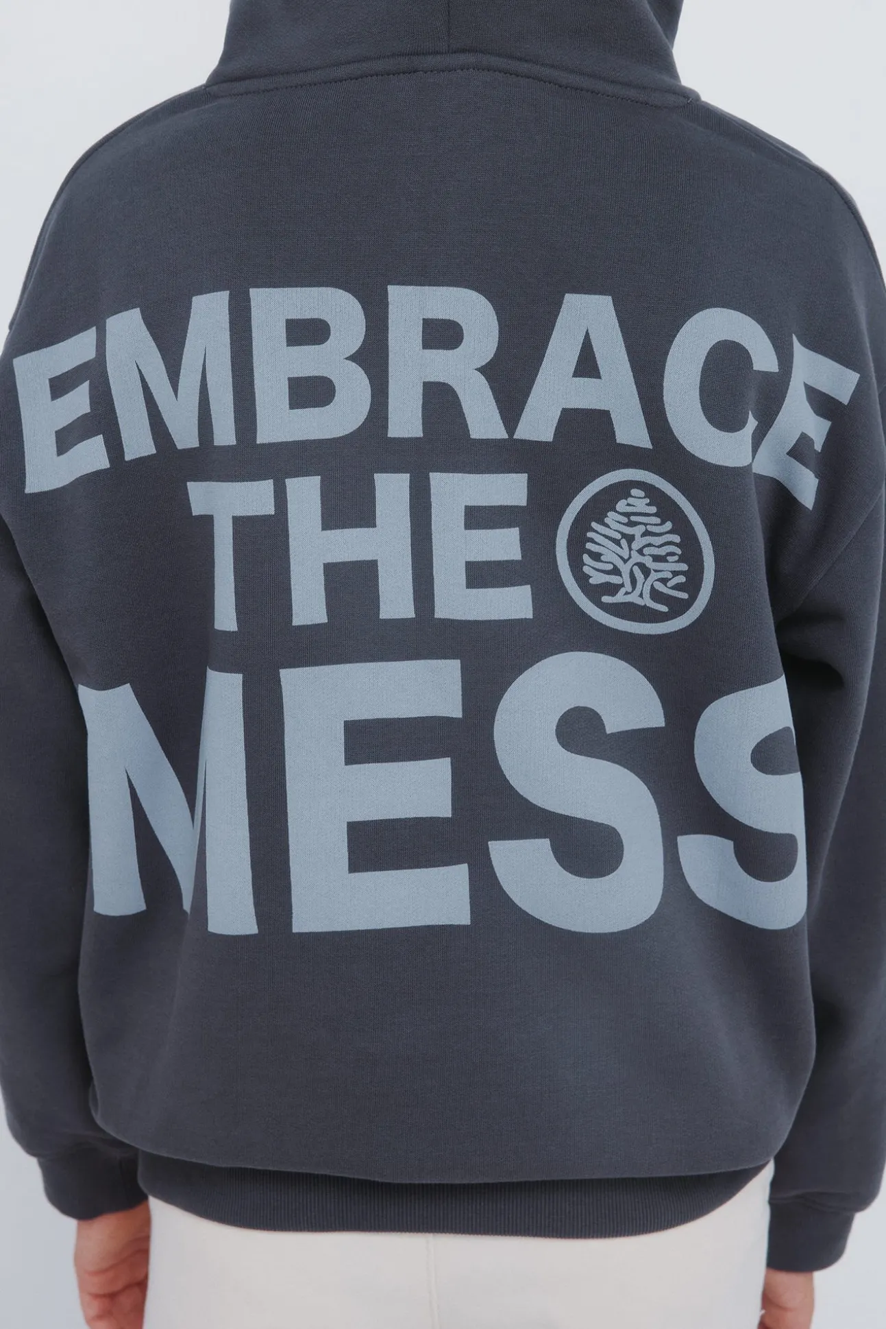 Sweatshirt "Abrace a bagunça" para capuz
