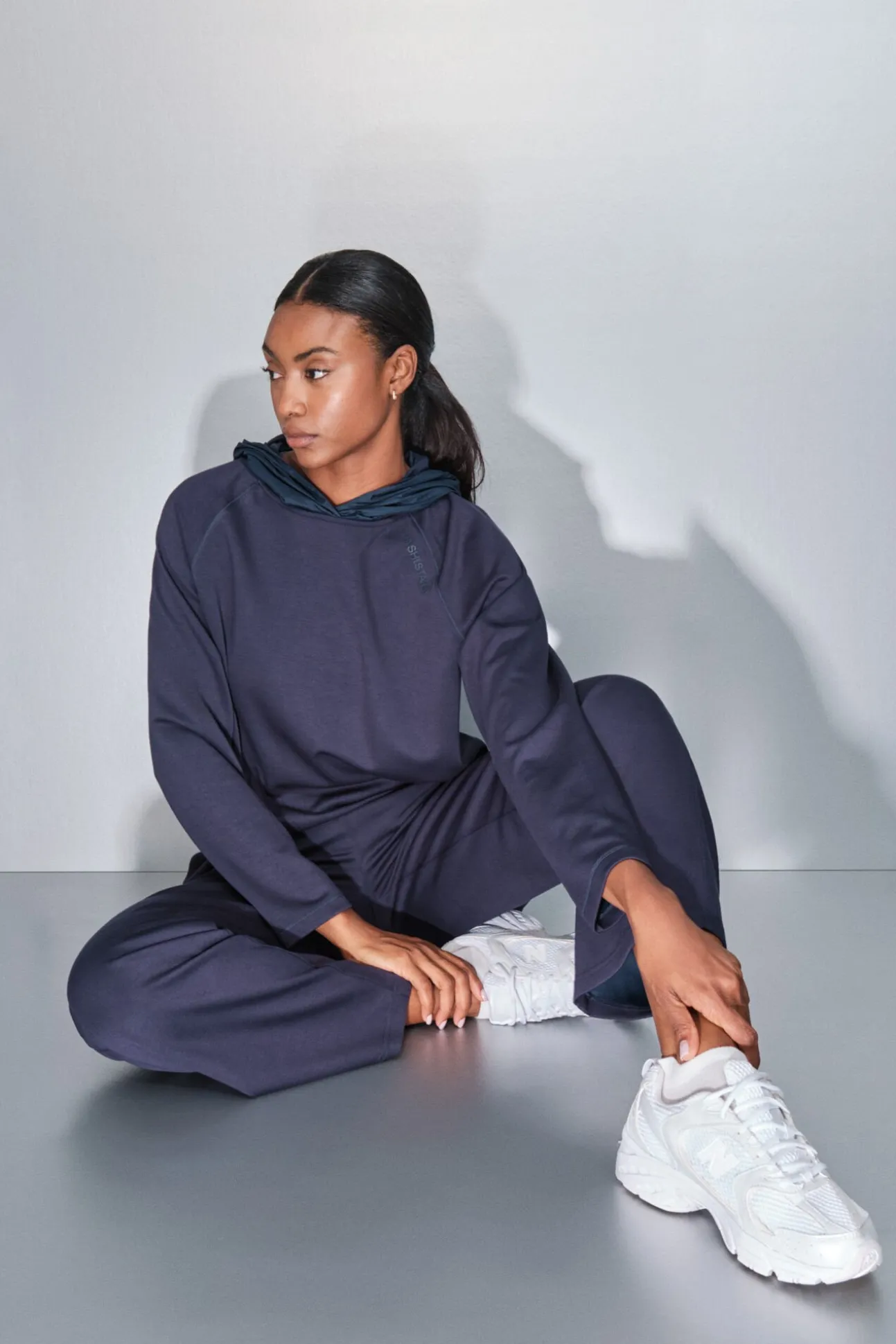 Sweatshirt azul escuro com toque suave
