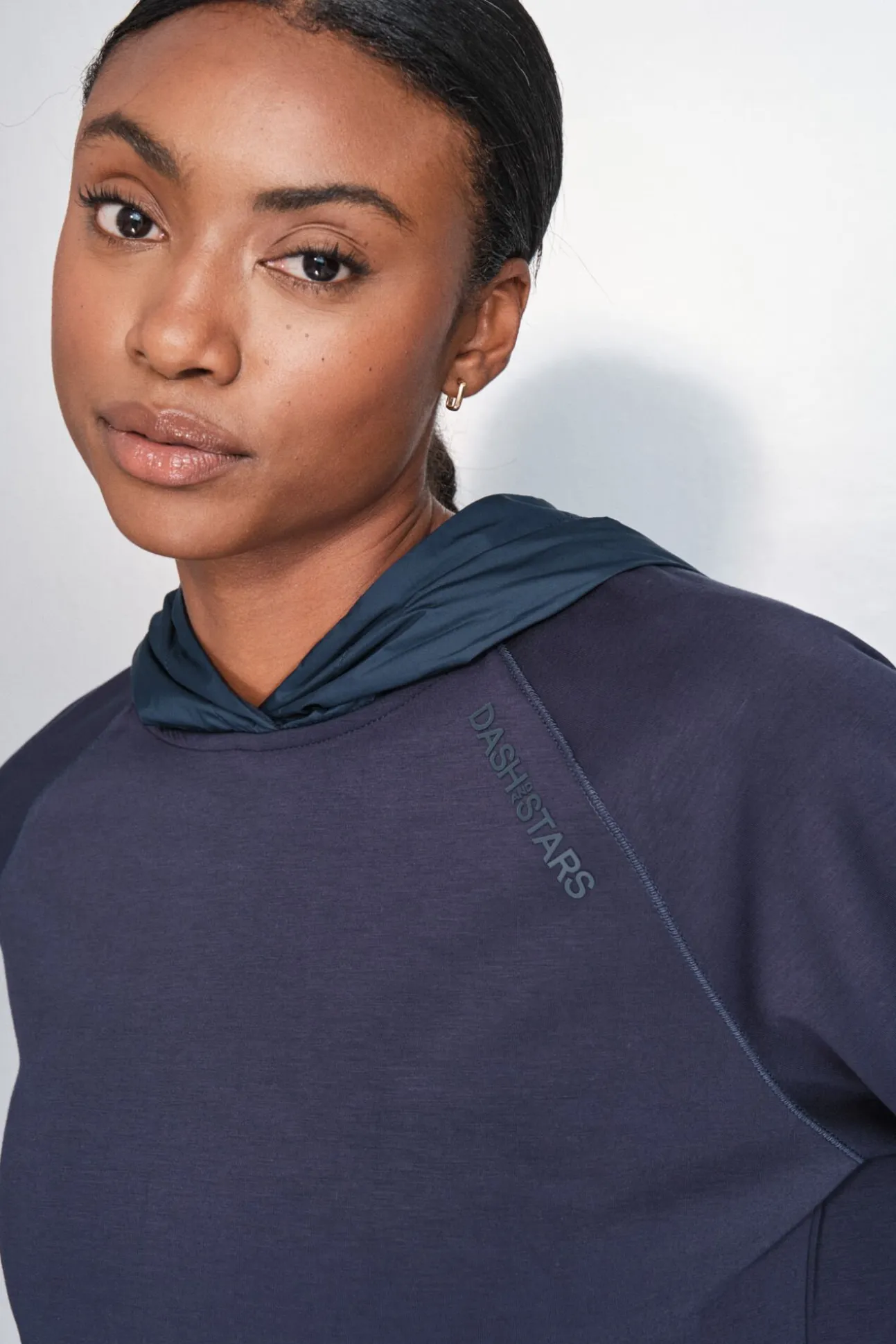 Sweatshirt azul escuro com toque suave
