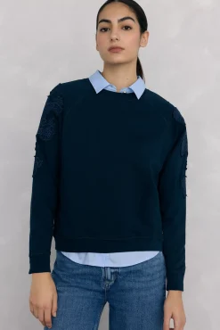 Sweatshirt bordado com flores