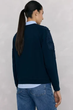 Sweatshirt bordado com flores