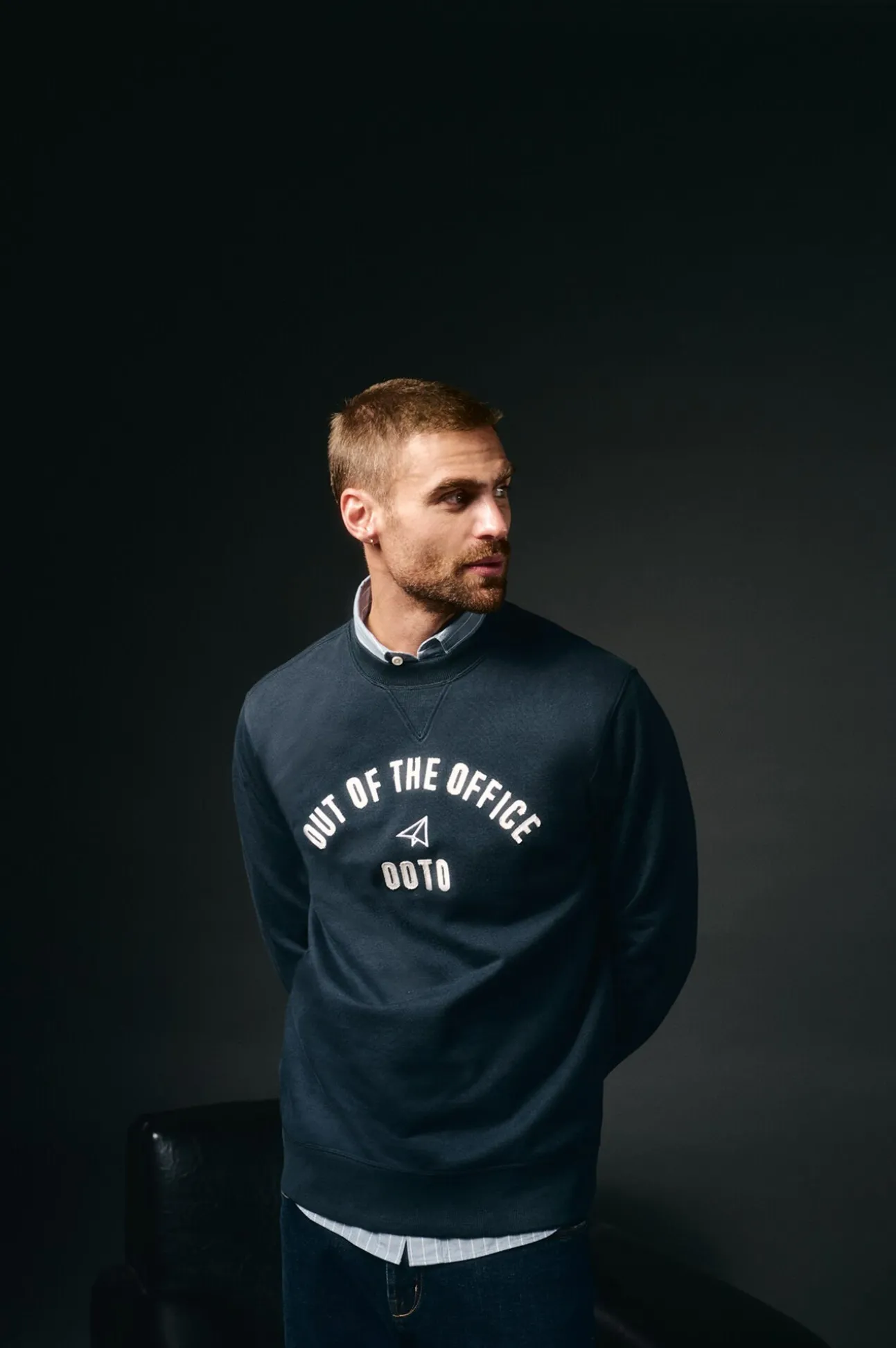 Sweatshirt caixa logo
