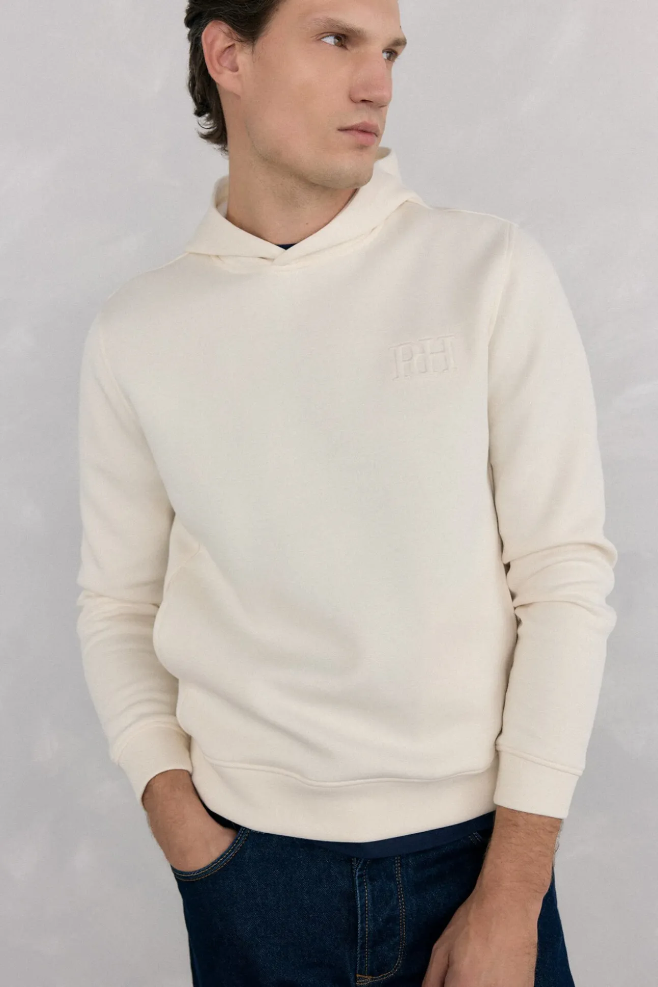 Sweatshirt capuz logo bordado