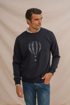 Sweatshirt com bordado frontal