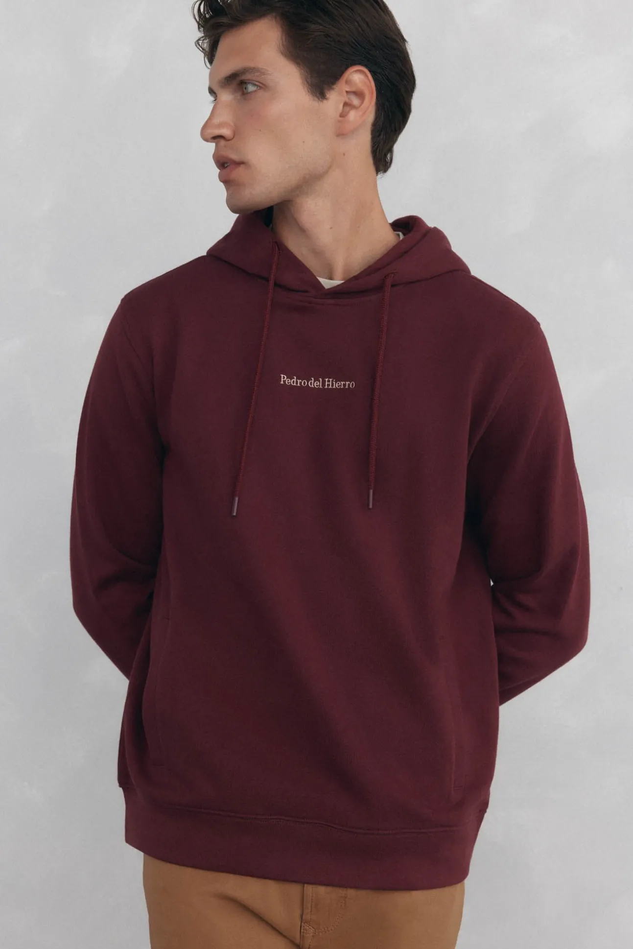 Sweatshirt com capuz