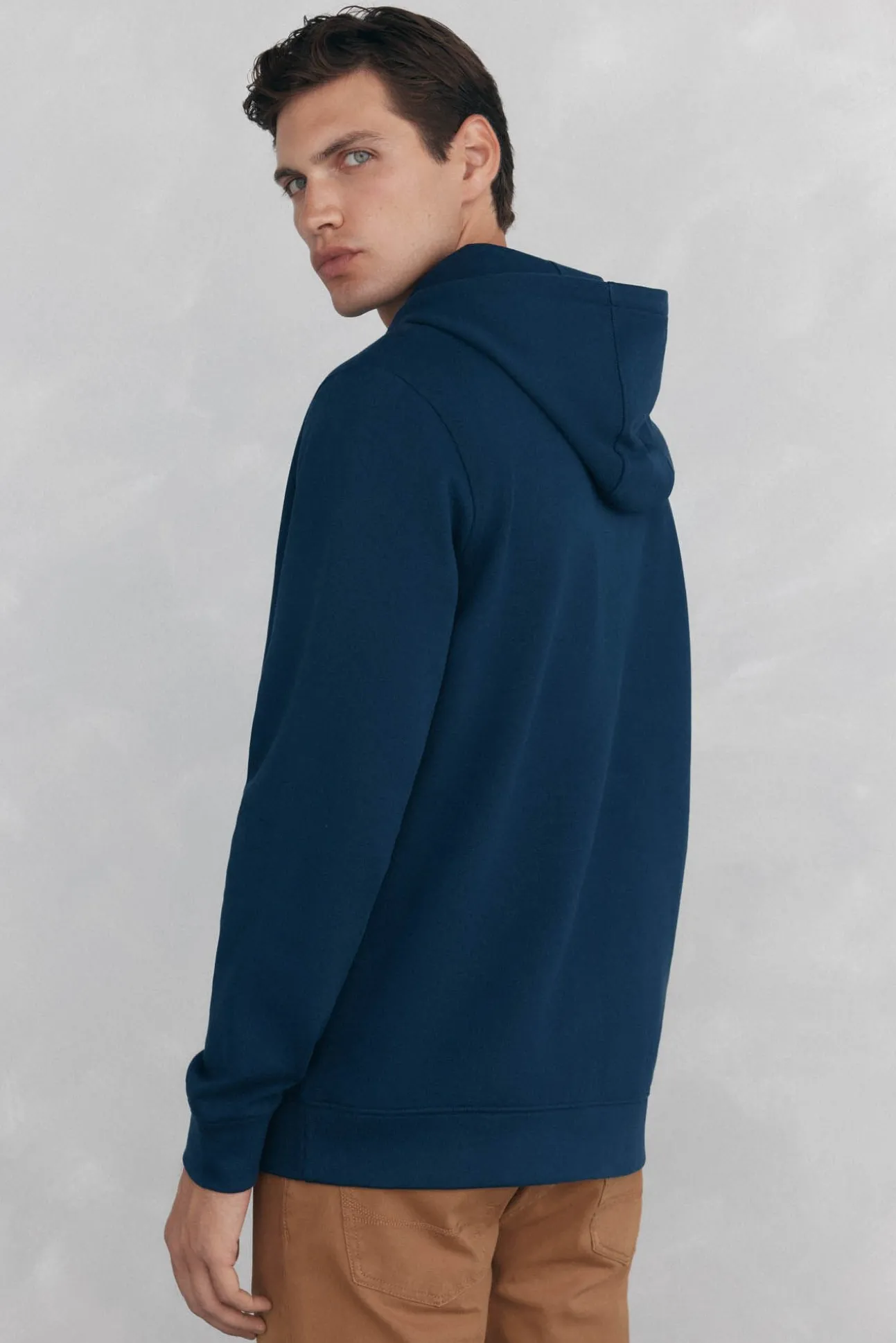 Sweatshirt com capuz