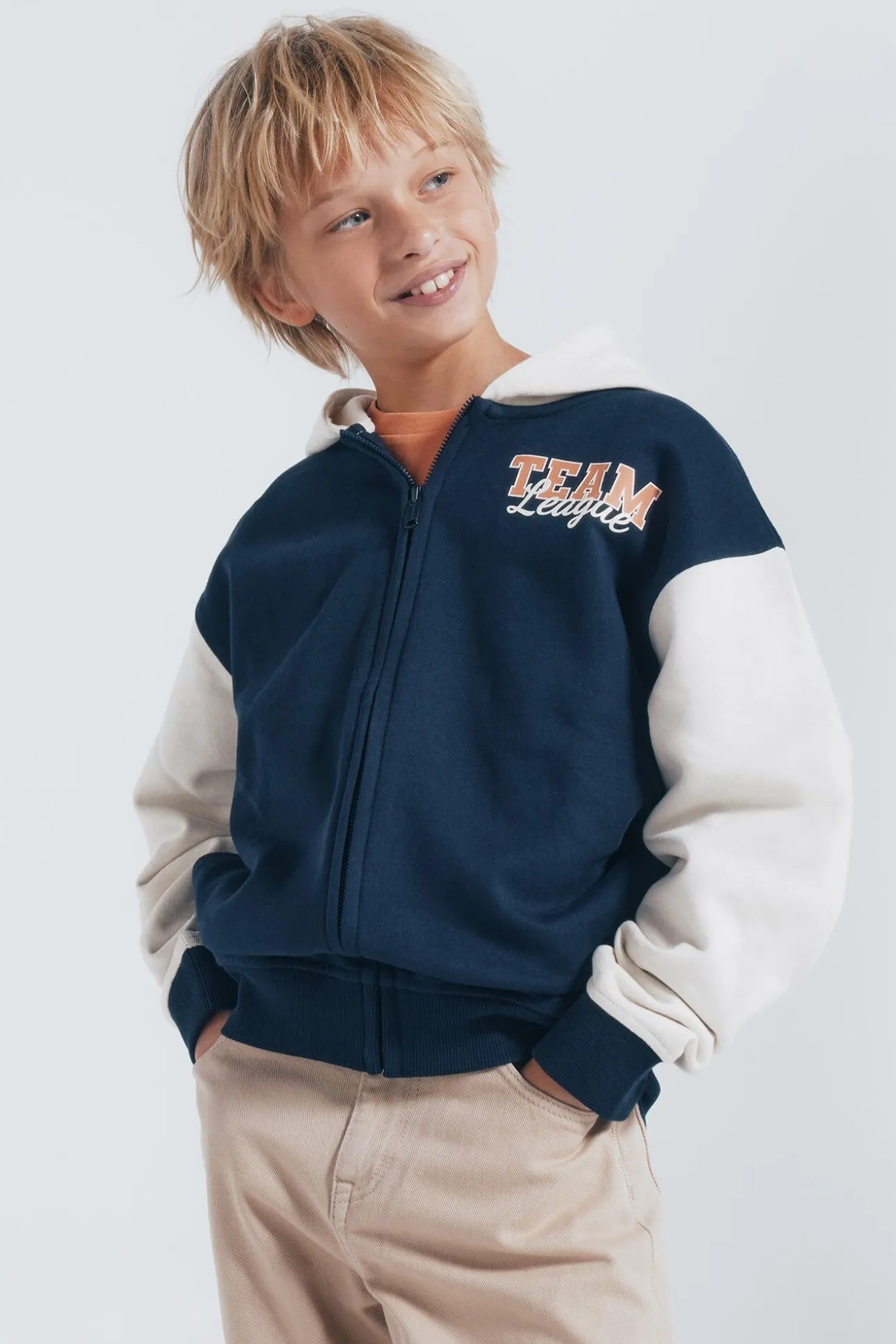 Sweatshirt com capuz capuz
