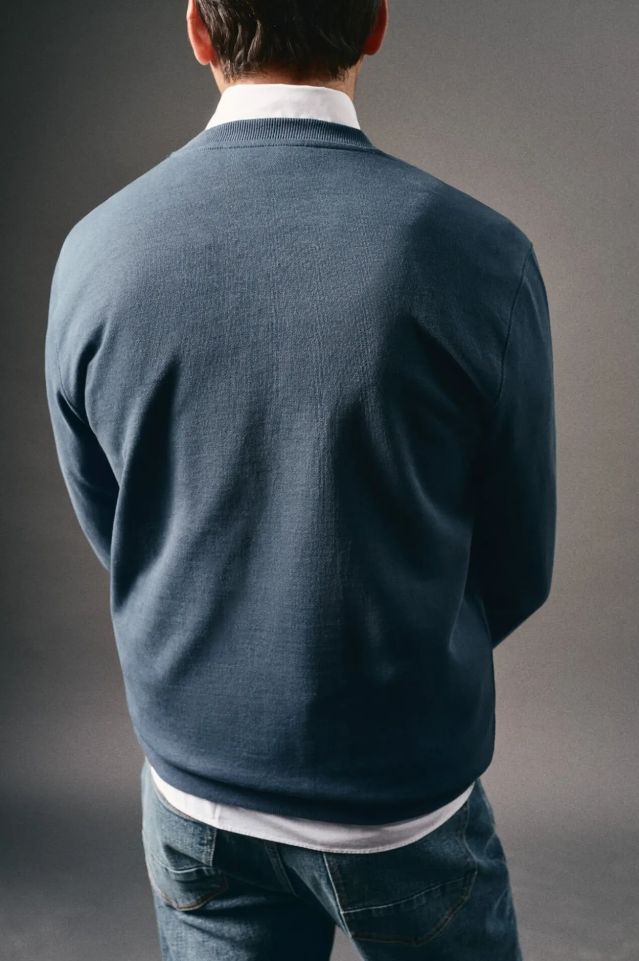Sweatshirt com logo em relevo