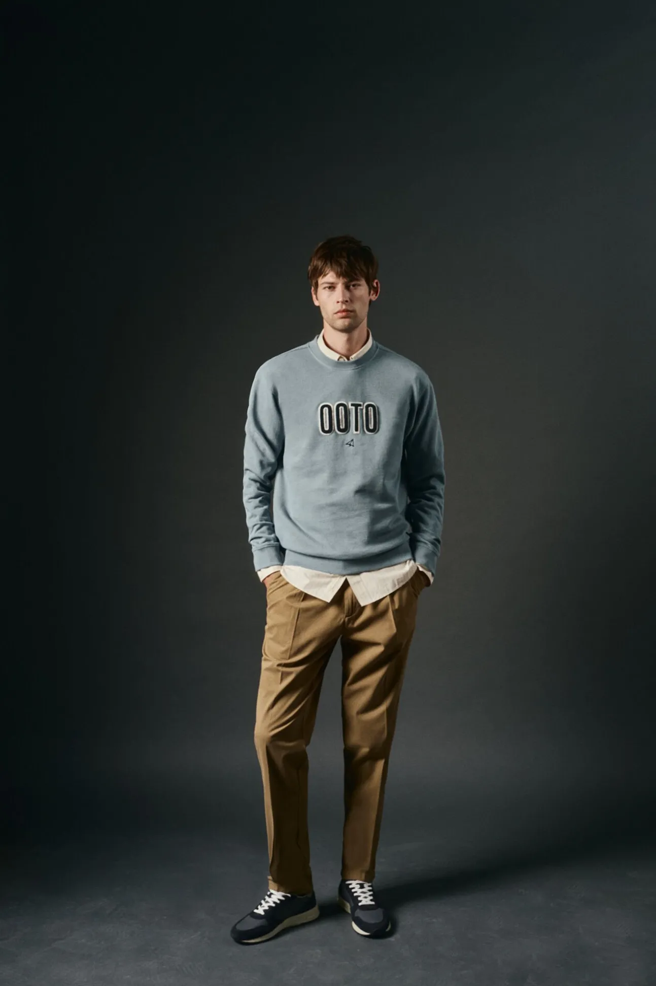 Sweatshirt logo bordado