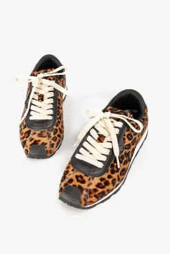 Tênis Esportivo Feminino Kira Leopard