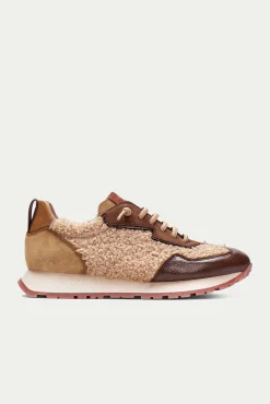Tênis esportivo KANSAS com cadarço de nylon elástico