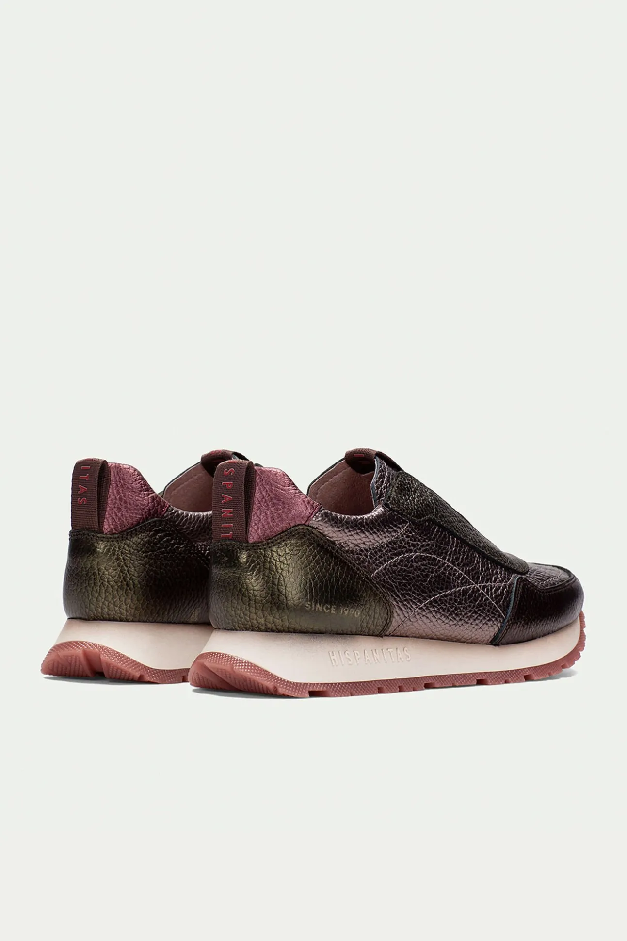 Tênis esportivo KANSAS slip-on metálico