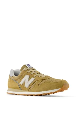 Tênis New Balance 373v2