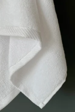 Toalha mãos asana 600 g/m2 zero twist branco 50x100